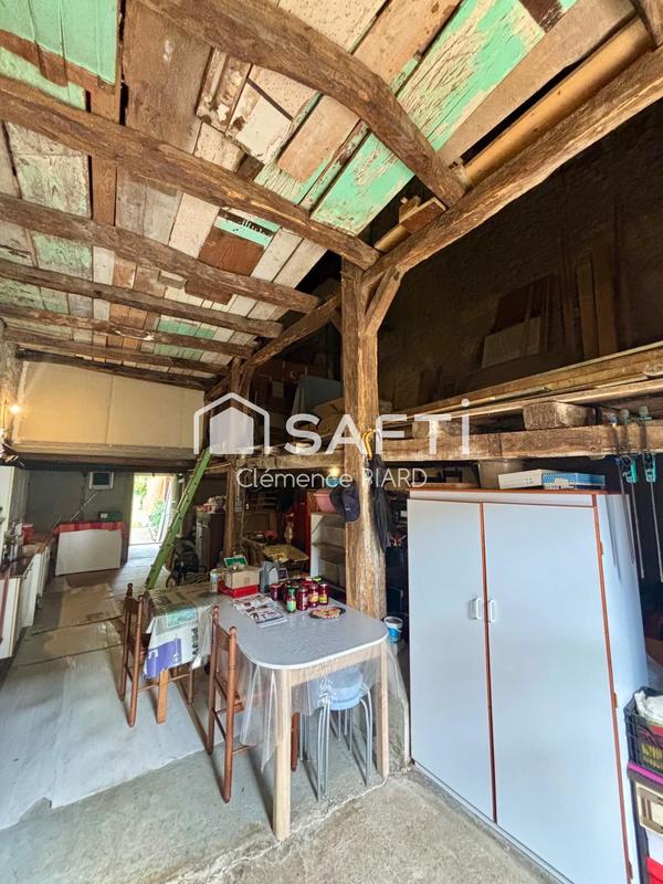 Maison - 102 m² - 4 pièces