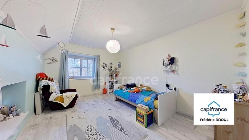 Maison - 184 m² - 7 pièces