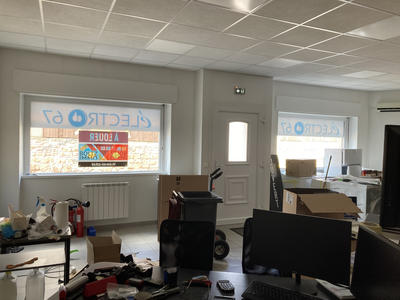 Local commercial - 64 m²