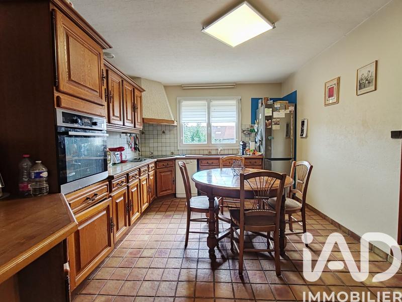 Maison - 203 m² - 7 pièces