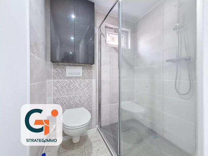 Maison - 200 m² - 7 pièces