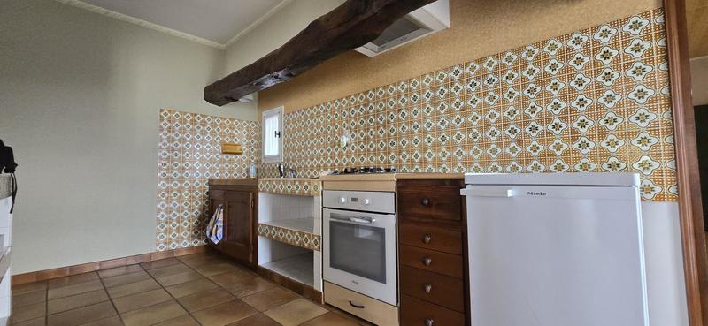 Maison - 100 m² - 9 pièces