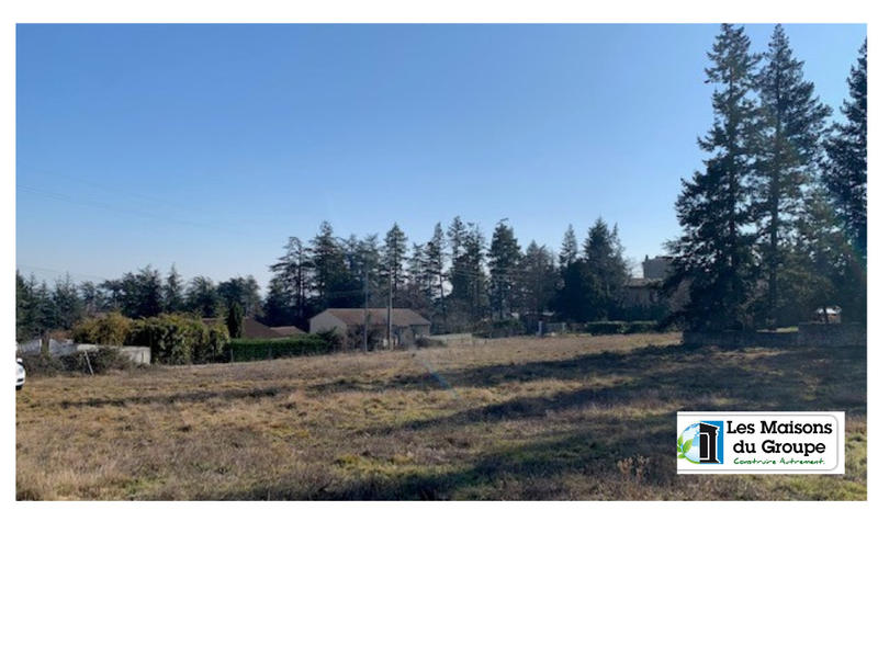 Terrain constructible - 1 020 m²