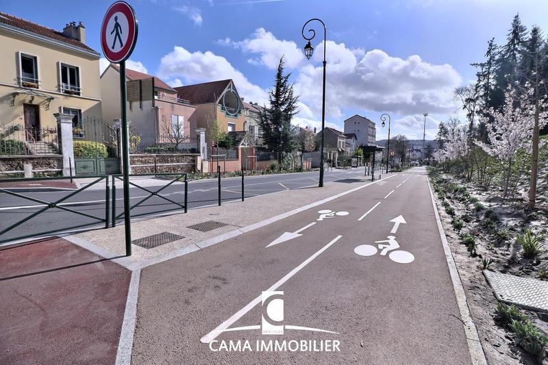 Maison - 94 m² - 4 pièces