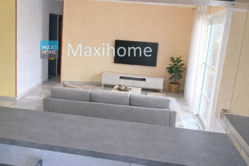 Maison - 106 m² - 5 pièces