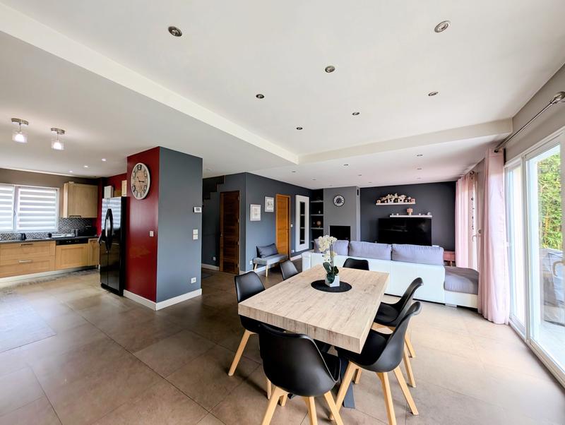 Maison contemporaine - 126 m² - 6 pièces