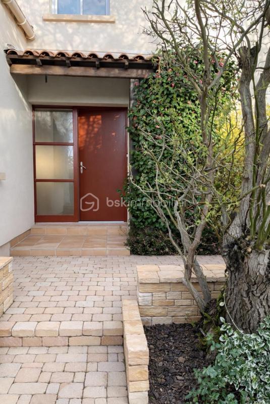 Maison - 128 m² - 7 pièces