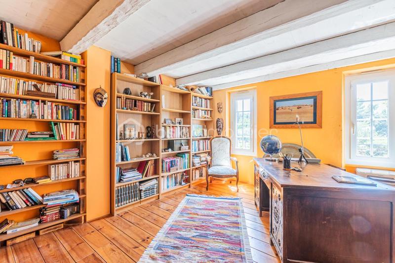 Maison - 218 m² - 6 pièces