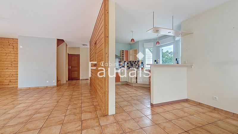 Maison - 145 m² - 7 pièces