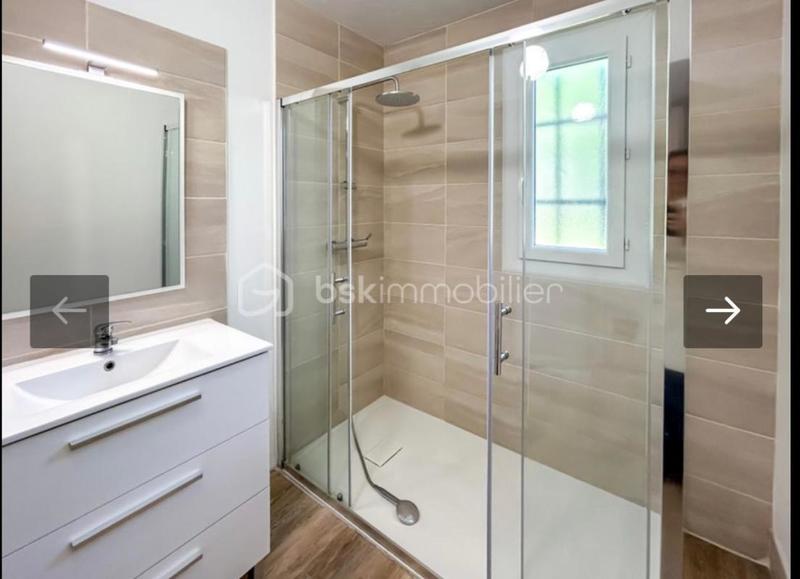 Maison - 162 m² - 6 pièces