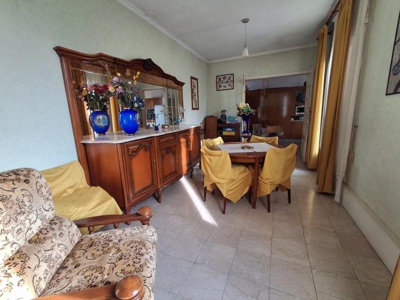 Appartement - 93 m² - 4 pièces