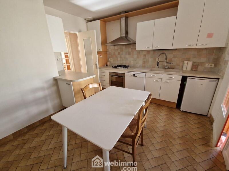 Maison - 83 m² - 4 pièces