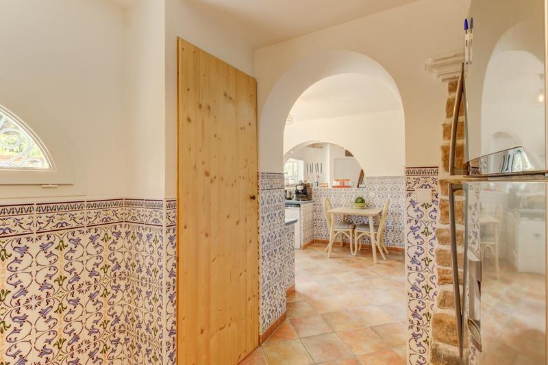 Maison - 298 m² - 9 pièces