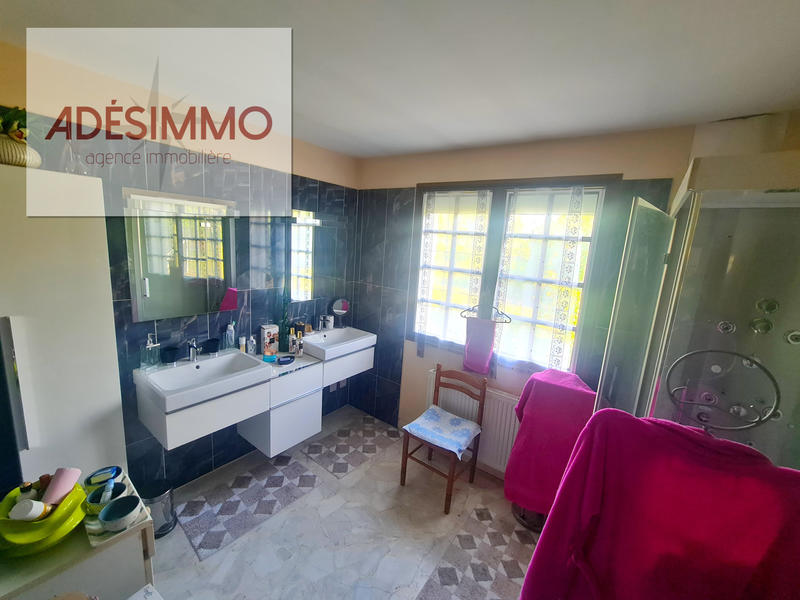 Villa - 180 m² - 7 pièces