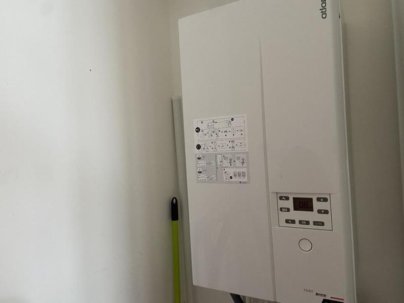 Appartement - 79 m² - 4 pièces