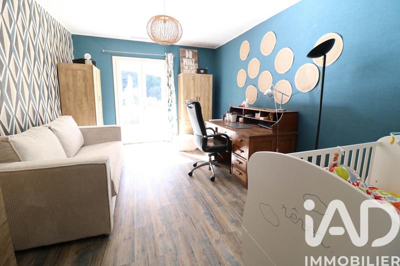 Maison - 192 m² - 5 pièces