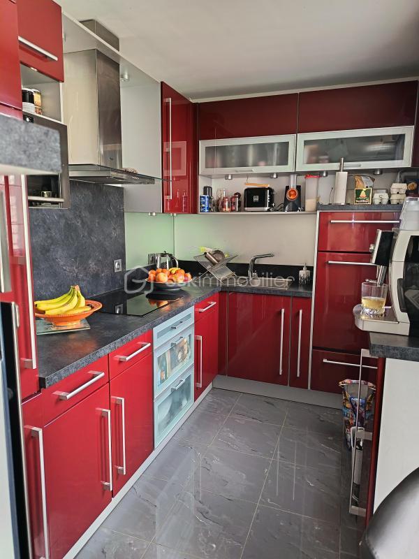 Duplex - 93 m² - 4 pièces