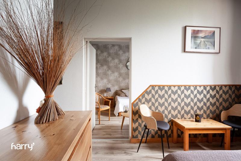 Maison - 548 m² - 13 pièces