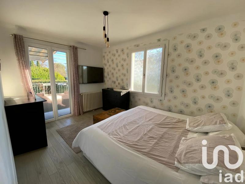 Maison - 186 m² - 8 pièces