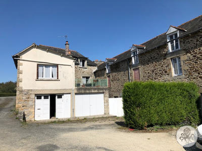 Maison - 134 m² - 10 pièces