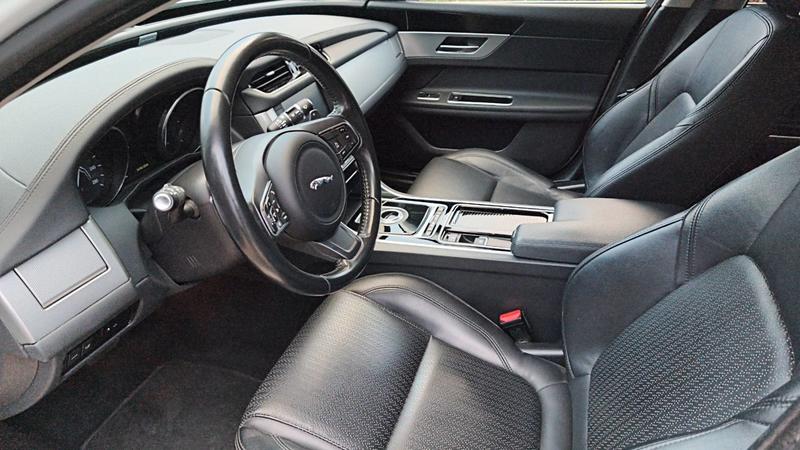 Jaguar Xf 2.0 d 180 Bva8 Prestige