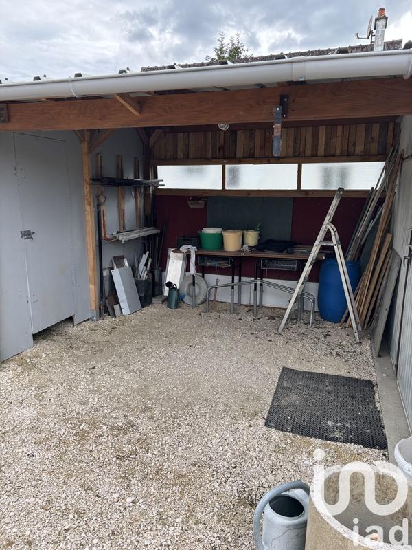 Maison - 279 m² - 11 pièces