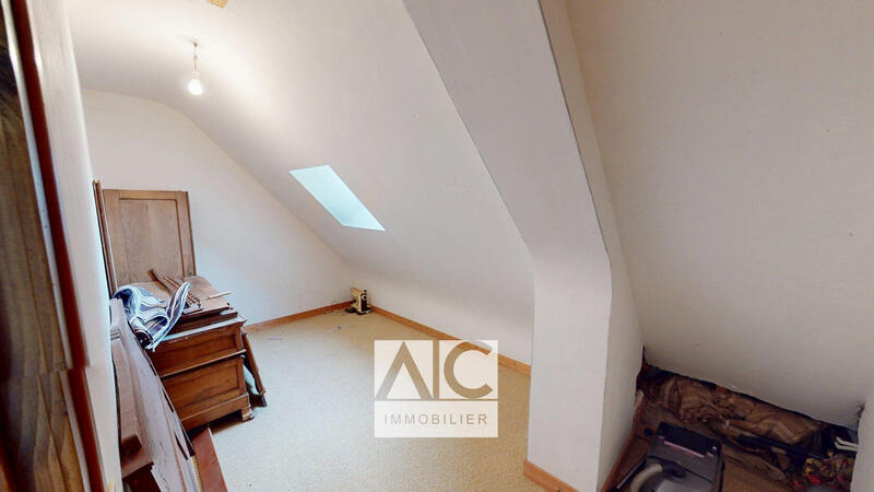 Maison - 122 m² - 6 pièces