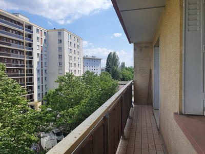 Appartement - 72 m² - 4 pièces