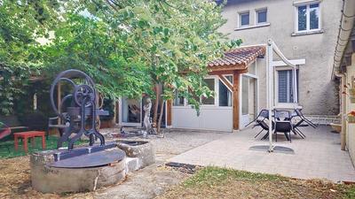 Maison - 205 m² - 8 pièces