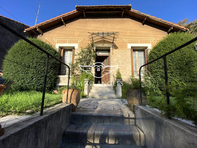 Maison ancienne - 99 m² - 4 pièces