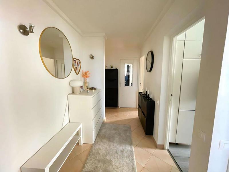 Appartement - 81 m² - 4 pièces