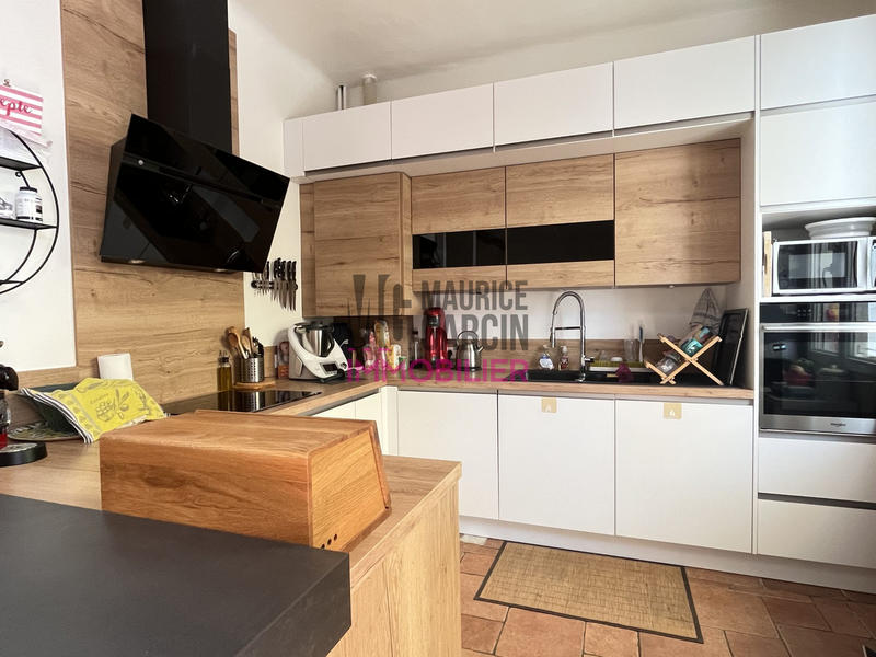 Maison - 92 m² - 4 pièces