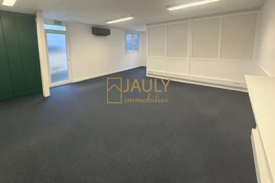 Local commercial - 192 m²