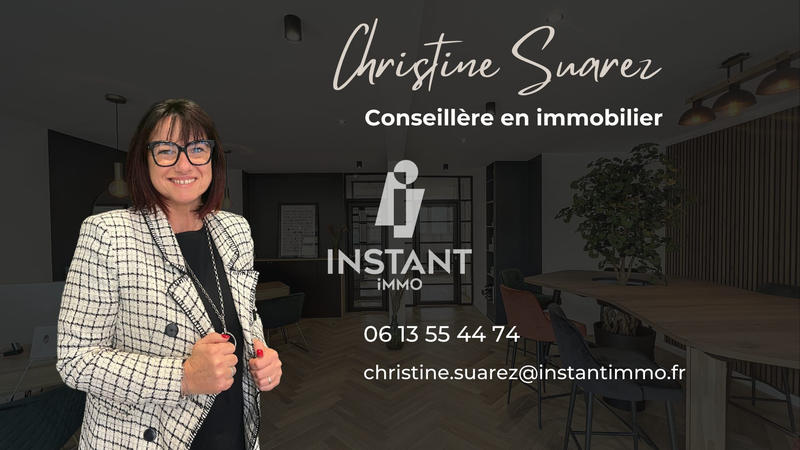 Maison - 210 m² - 9 pièces