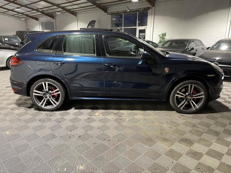 Porsche Cayenne Gts V8 4.2 420ch -Toit Ouvrant-Camera de Recul-Garantie 12 Mois-