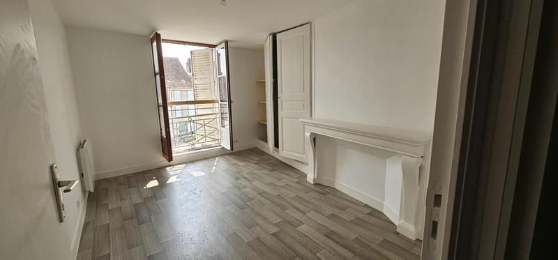 Appartement - 77 m² - 3 pièces