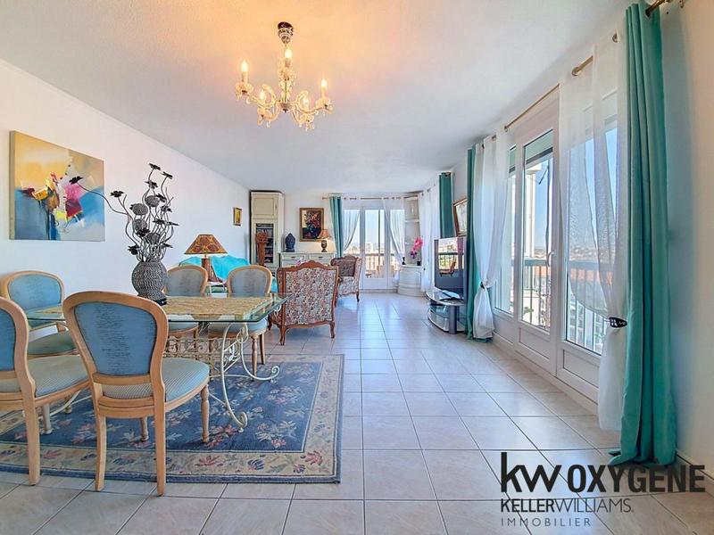 Appartement - 103 m² - 5 pièces