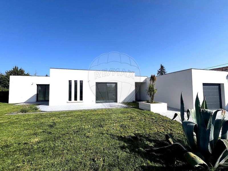 Maison - 108 m² - 4 pièces