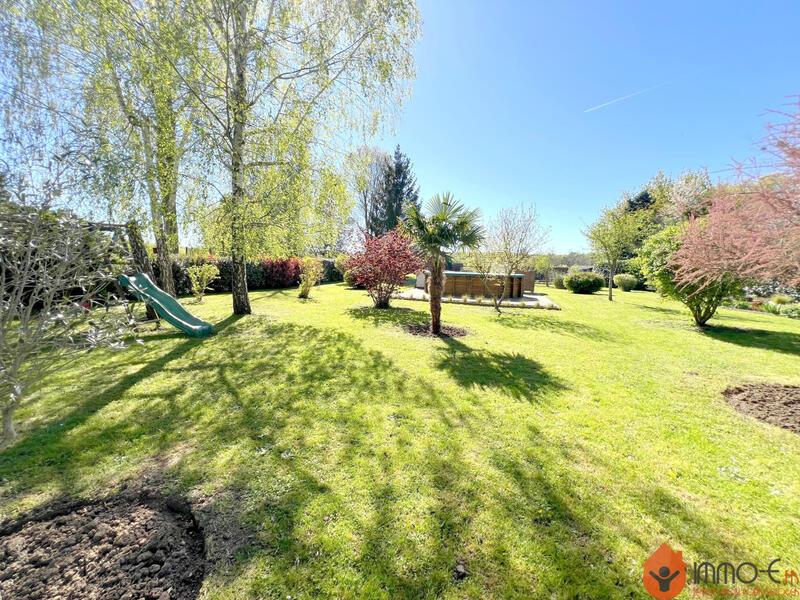 Maison - 113 m² - 6 pièces