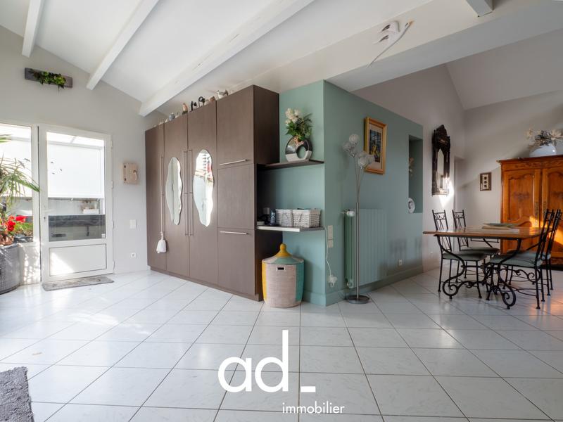 Maison - 150 m² - 5 pièces