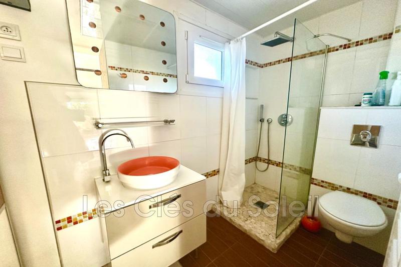 Studio - 25 m² - 1 pièce