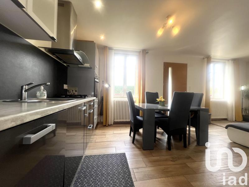 Maison - 97 m² - 4 pièces