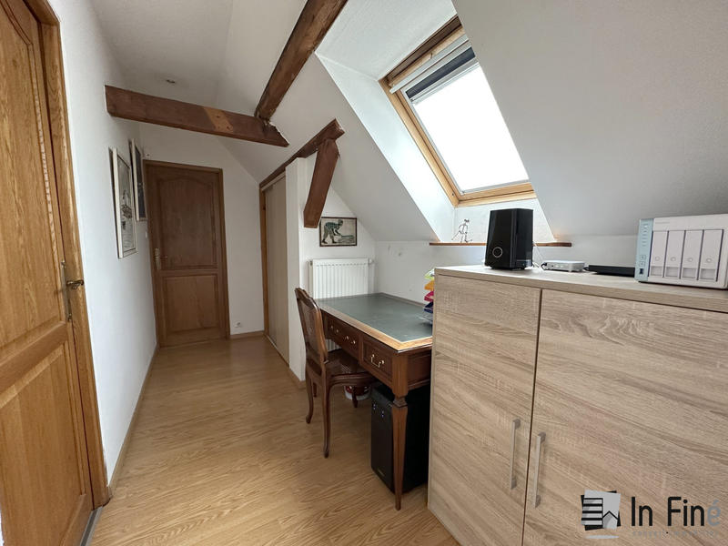 Maison - 169 m² - 7 pièces