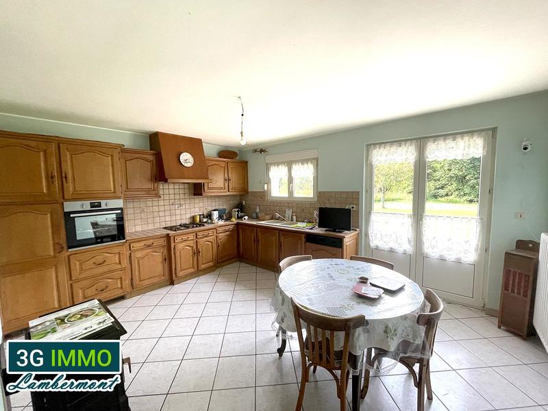 Maison - 195 m² - 9 pièces