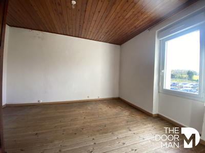 Maison - 82 m² - 5 pièces