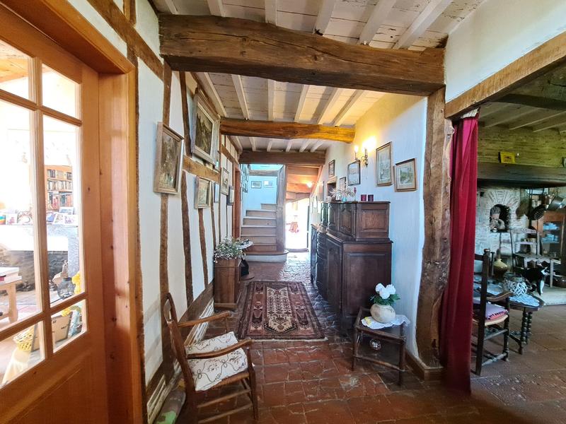 Maison - 246 m² - 6 pièces