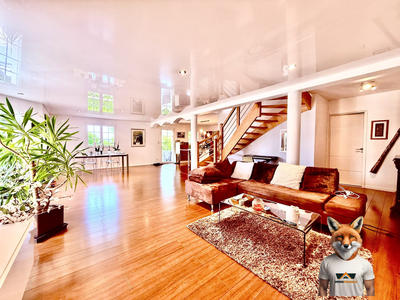 Appartement - 179 m² - 5 pièces