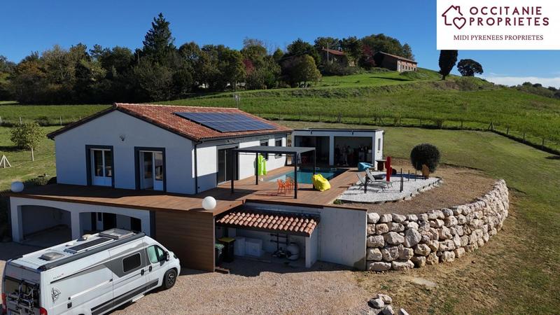 Villa - 99 m² - 4 pièces