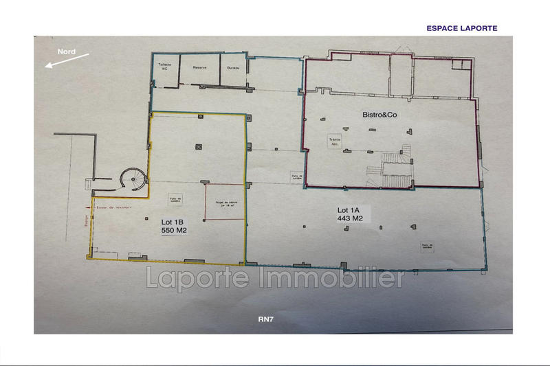 Local commercial - 213 m²