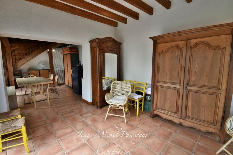 Maison bourgeoise - 220 m² - 10 pièces